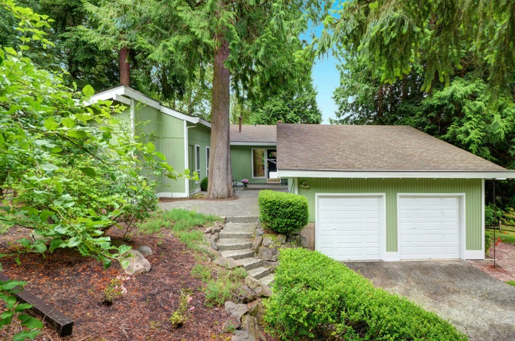 Property Photo:  2218 177th Place NE  WA 98052 