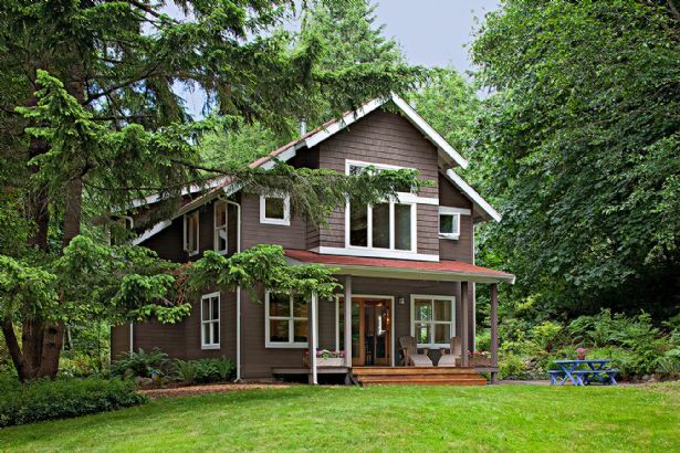 Property Photo:  10613 SW 138th St  WA 98070 