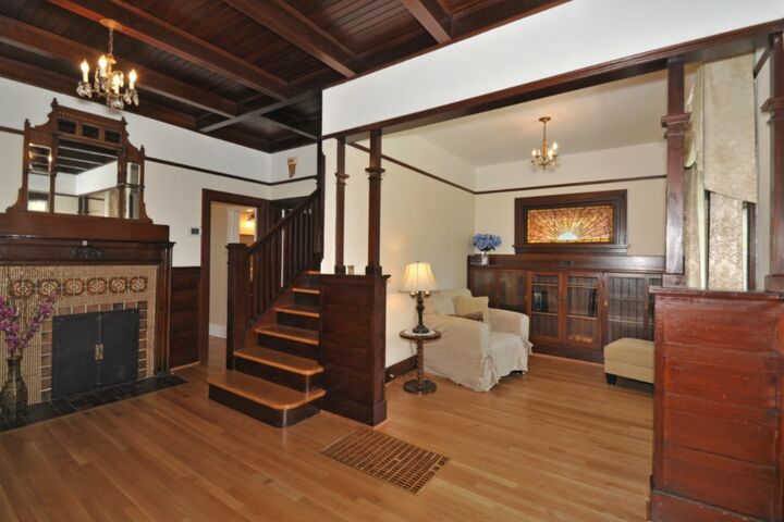 Property Photo:  523 N J St  WA 98403 