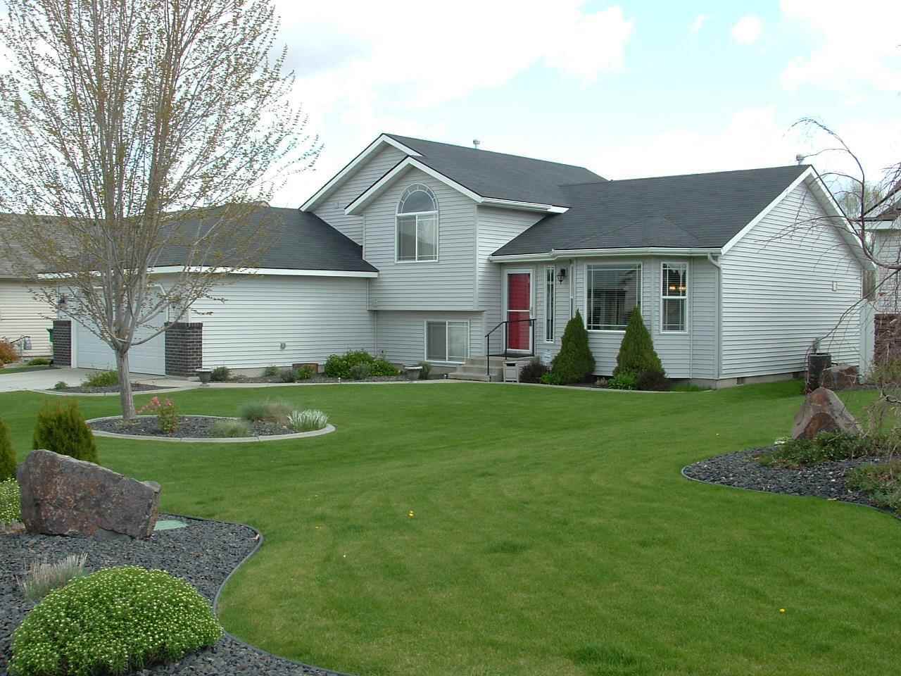 Property Photo: 711 S McMillan WA 99016