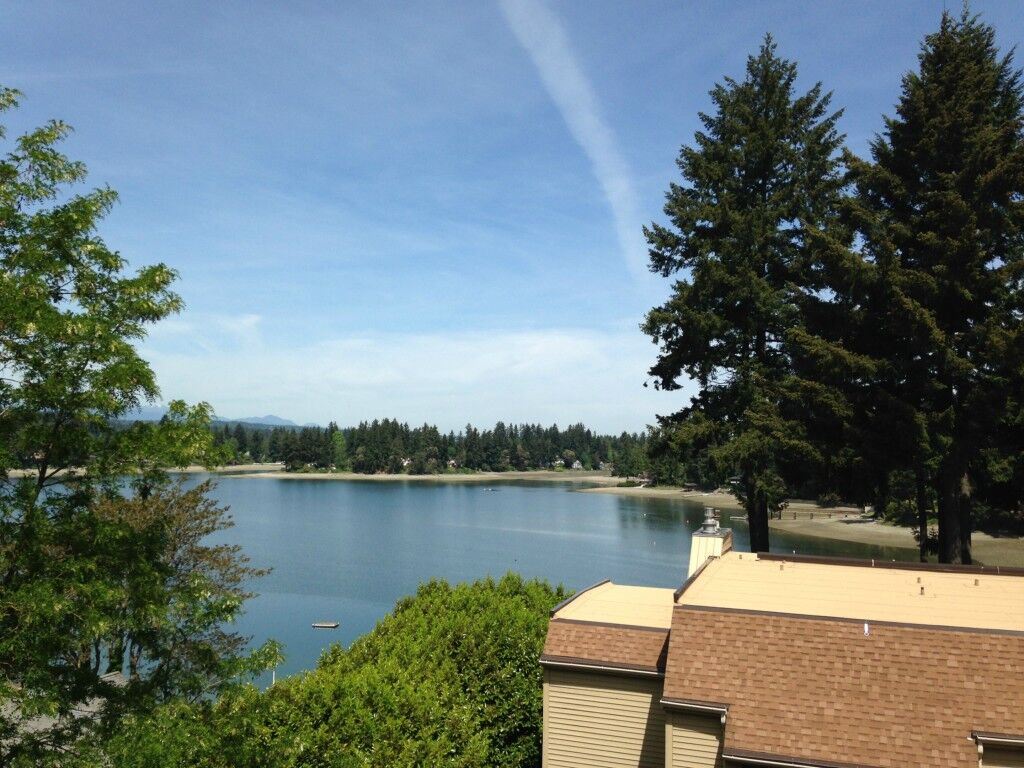 Property Photo: 921 Pershing Ave 204 WA 98312
