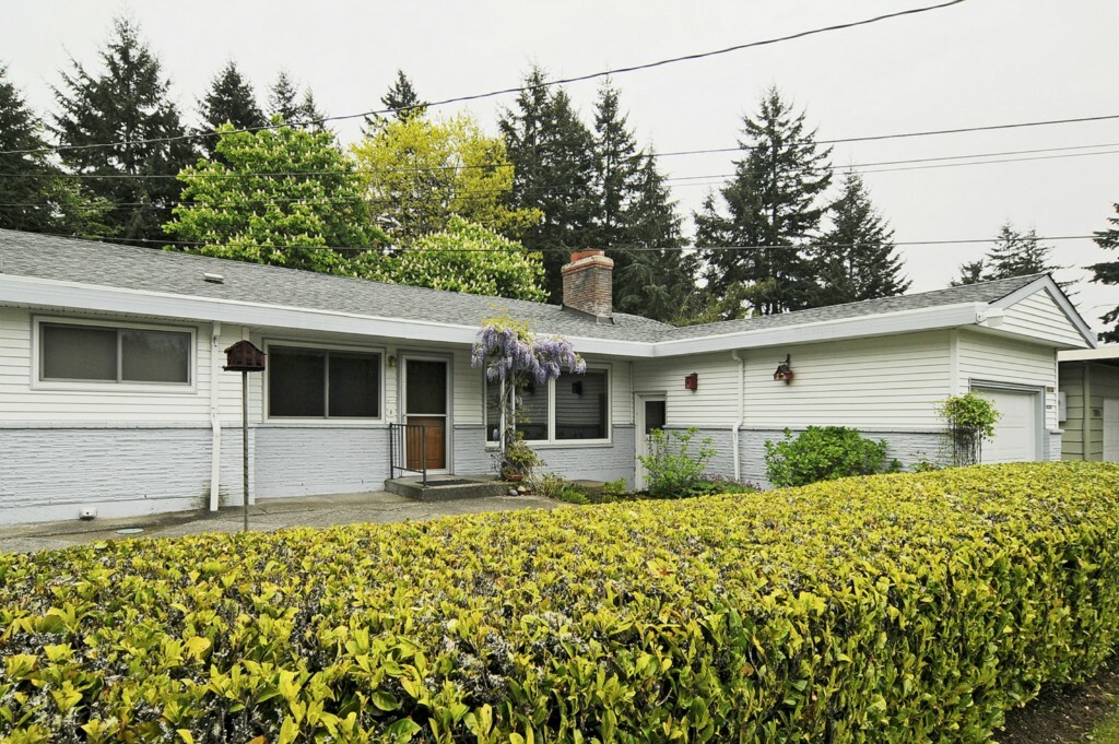 Property Photo:  19134 2nd Ave NW  WA 98177 