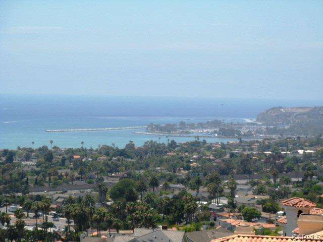 Property Photo: 6 Cresta Del Sol CA 92673
