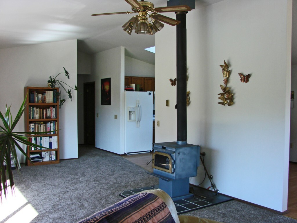 Property Photo: 8923 113th Dr SE WA 98290