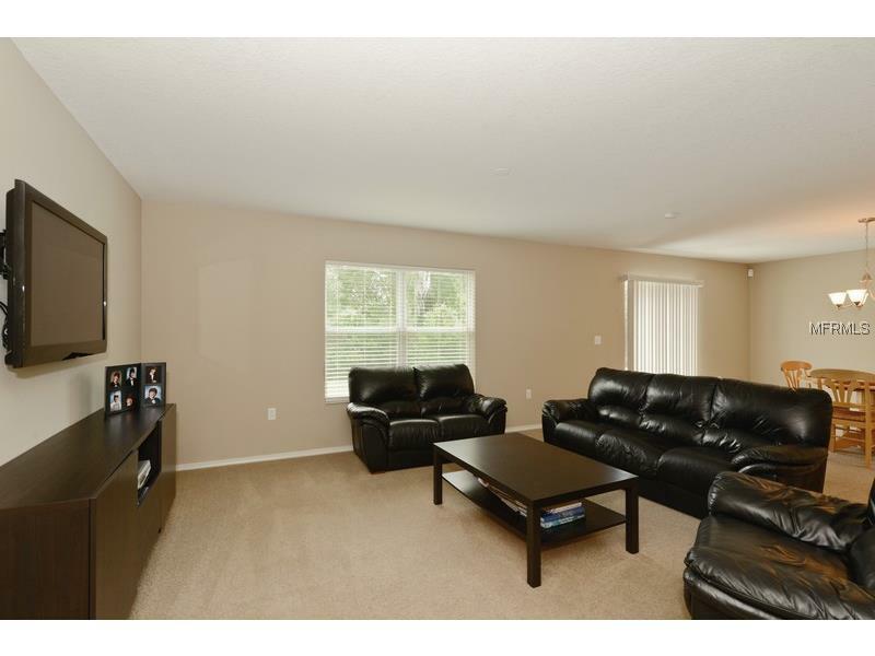 Property Photo:  11030 Pond Pine Drive  FL 33569 