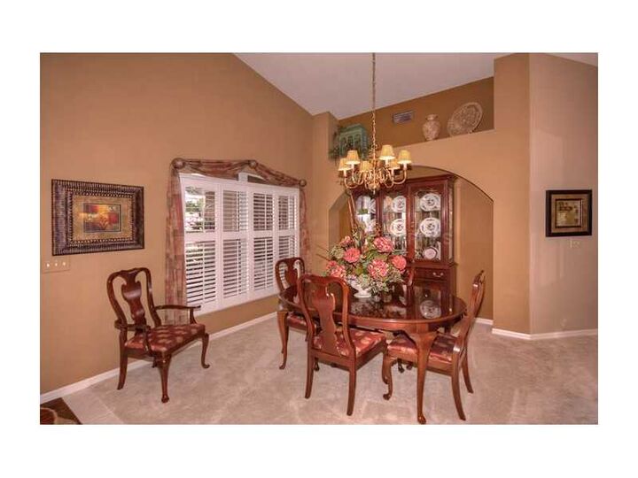 Property Photo: 2715 Villa Drive FL 33596