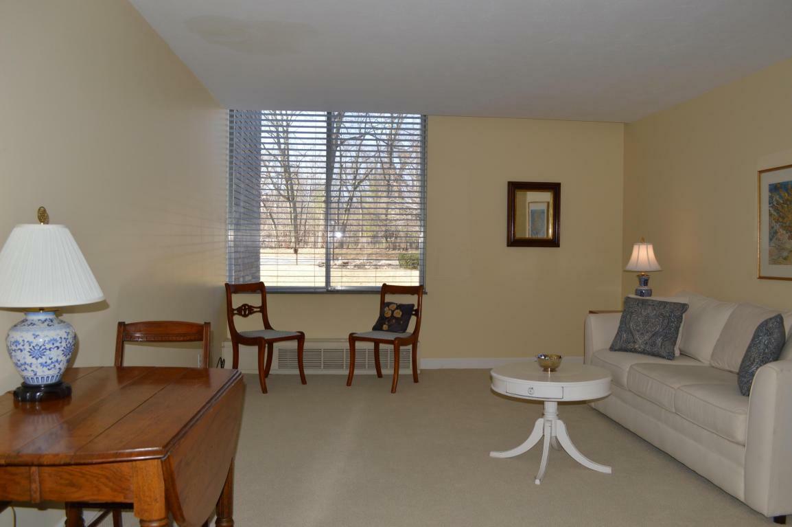 Property Photo:  1000 Urlin Avenue  OH 43212 