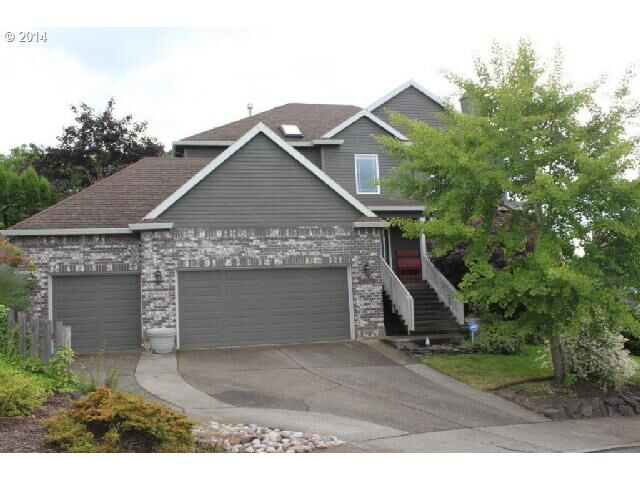 Property Photo:  15026 SW Gingko Ct  OR 97140 