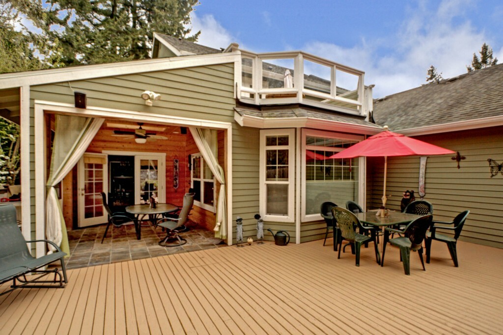 Property Photo: 13410 NE 80th St WA 98052