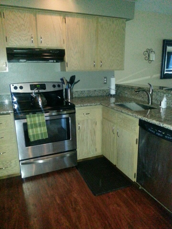 Property Photo: 14300 124th Ave NE D302 WA 98034