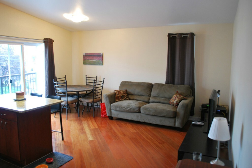 Property Photo:  1125 N 93rd St 4  WA 98103 