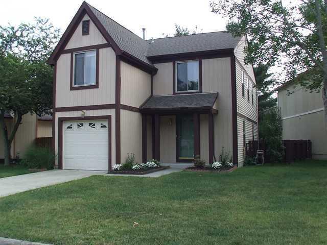 Property Photo: 329 Halsbury Circle OH 43230