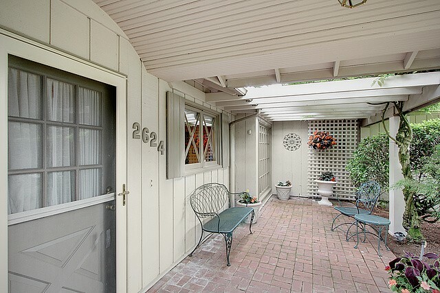 Property Photo: 2624 126th Ave NE WA 98005