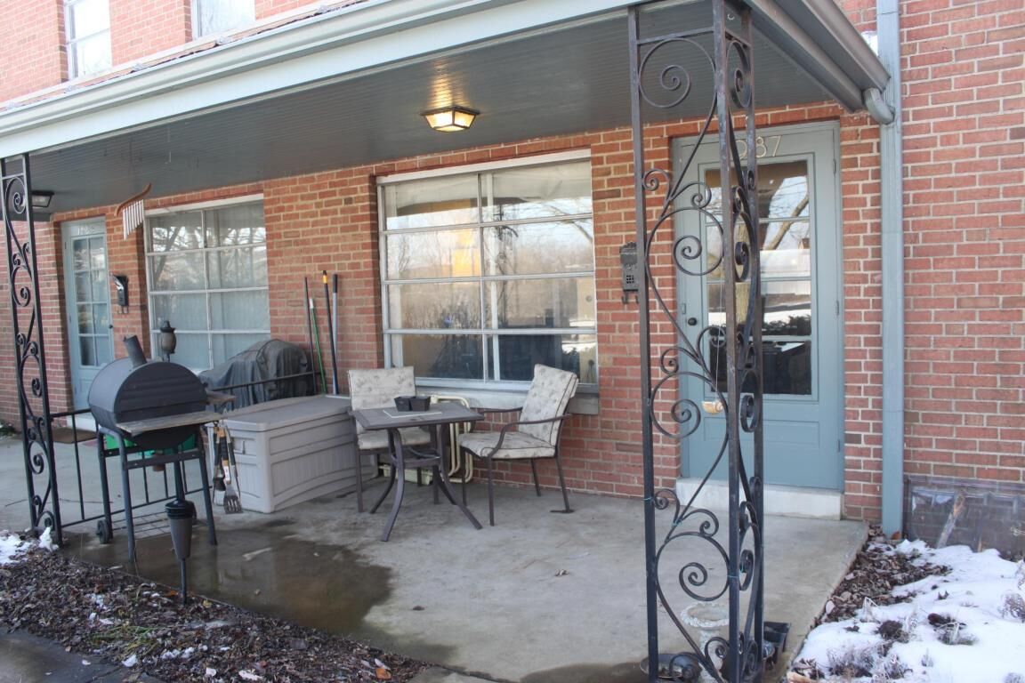 Property Photo:  1987 North Star Road  OH 43212