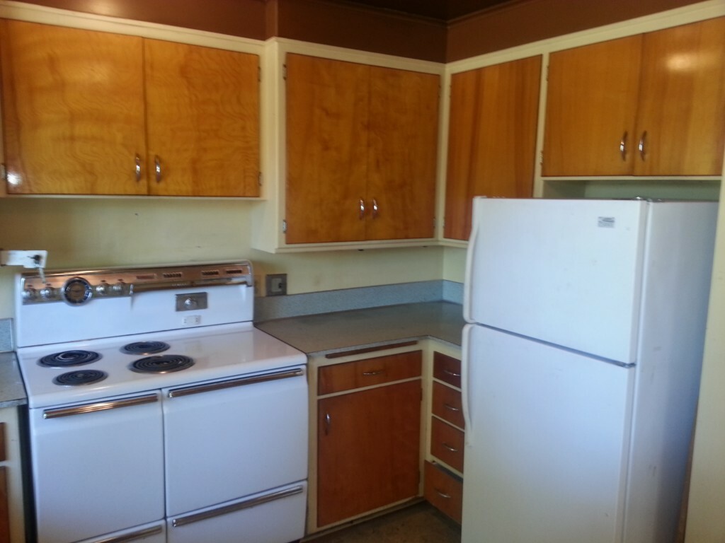 Property Photo: 217 K St NE WA 98002