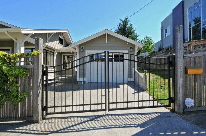 Property Photo: 5243 S Pearl St WA 98118
