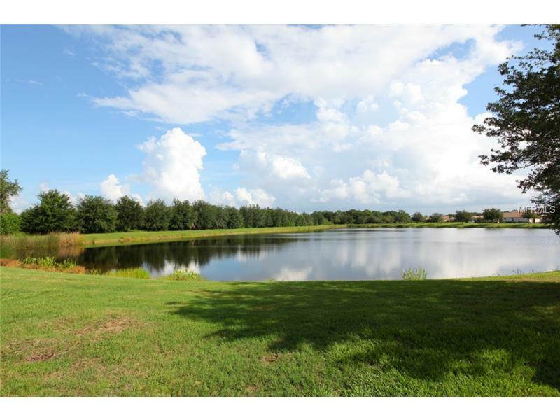 Property Photo:  1310 Brambling Court  FL 34212 