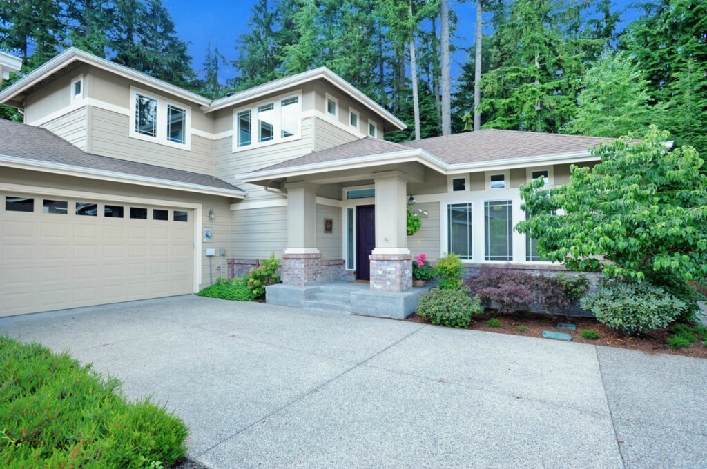 Property Photo:  13243 228th Place NE  WA 98053 