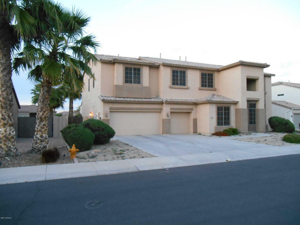 Property Photo:  2106 E County Down Drive  AZ 85249 