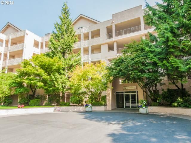 Property Photo:  6625 W Burnside Rd 240  OR 97210 