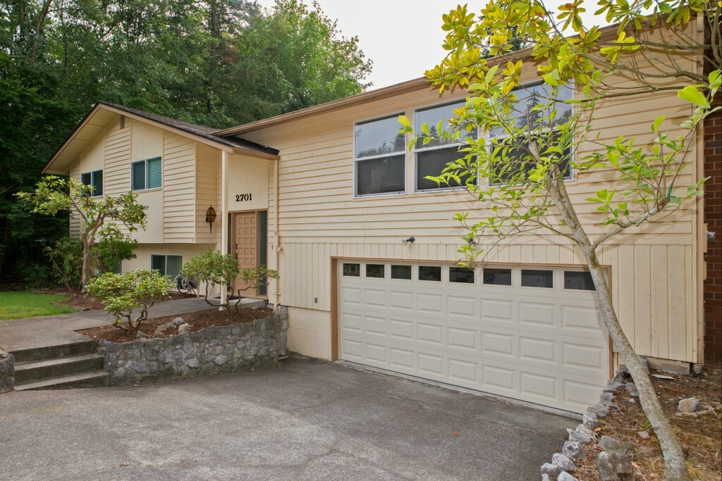 Property Photo:  2701 Vining St  WA 98226 