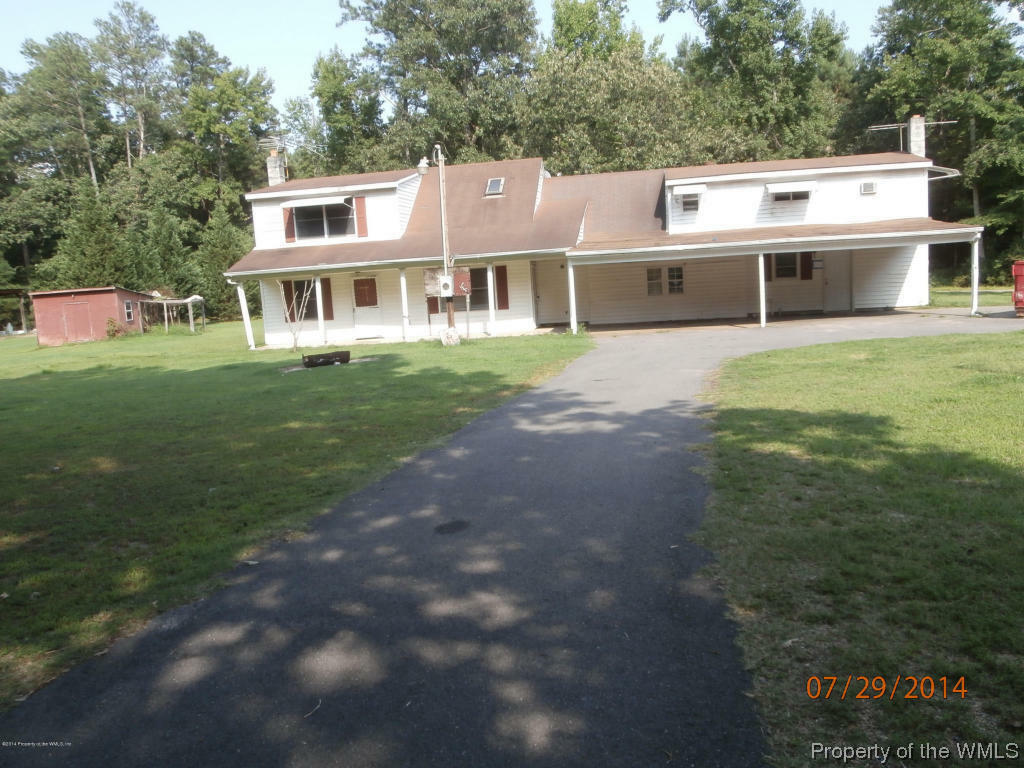 Property Photo:  1438 Moorefield Road  VA 23181 