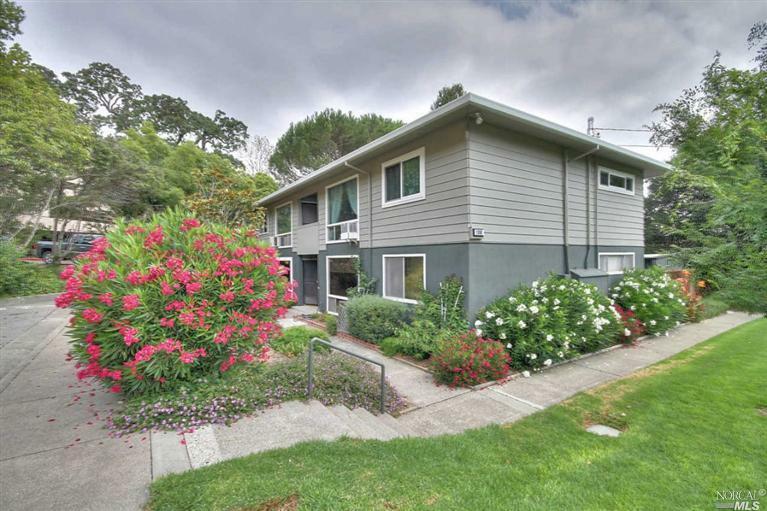 Property Photo:  1080 Los Gamos Road  CA 94903 