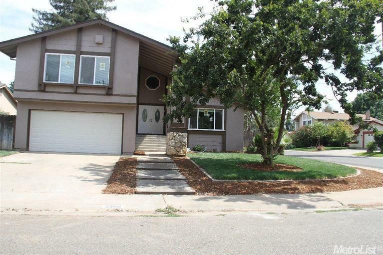 Property Photo:  9300 Zambra Way  CA 95826 