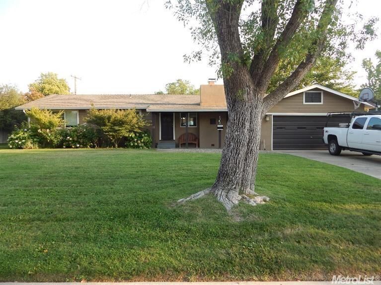 Property Photo: 4516 Argonaut Way CA 95864