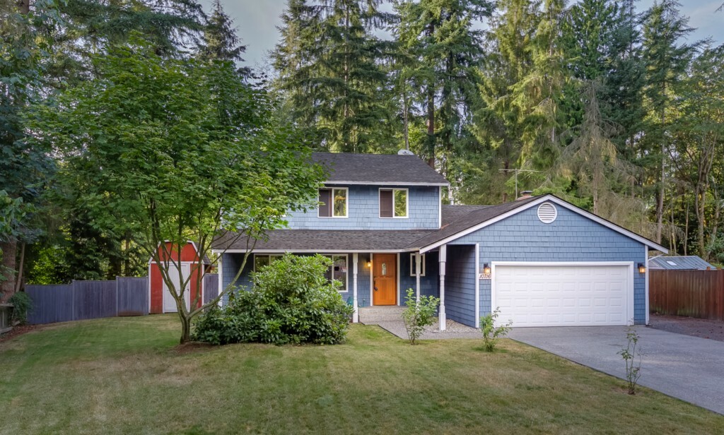 Property Photo: 10716 38th Ave NE WA 98271