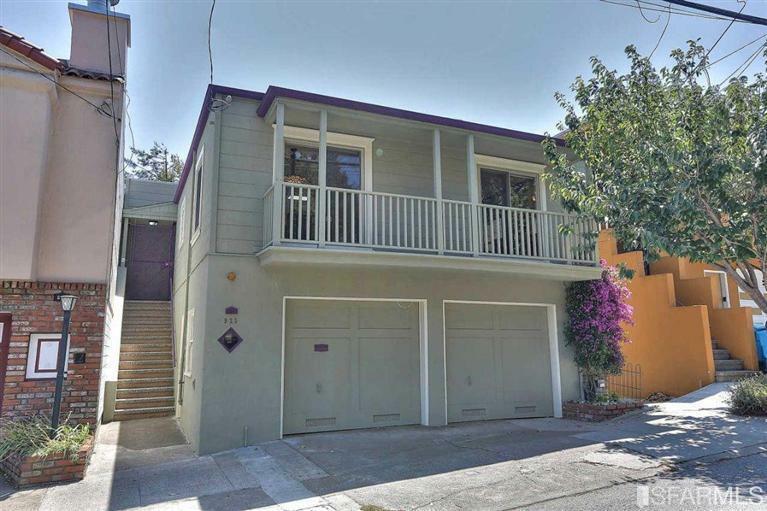 Property Photo:  925 Woolsey Street  CA 94134 