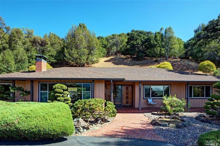 Property Photo:  65 Twin Oaks Avenue  CA 94901 