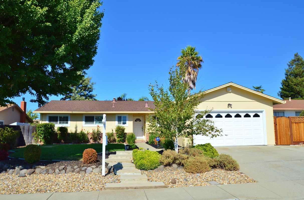 Property Photo:  4861 Geneva  CA 94521 