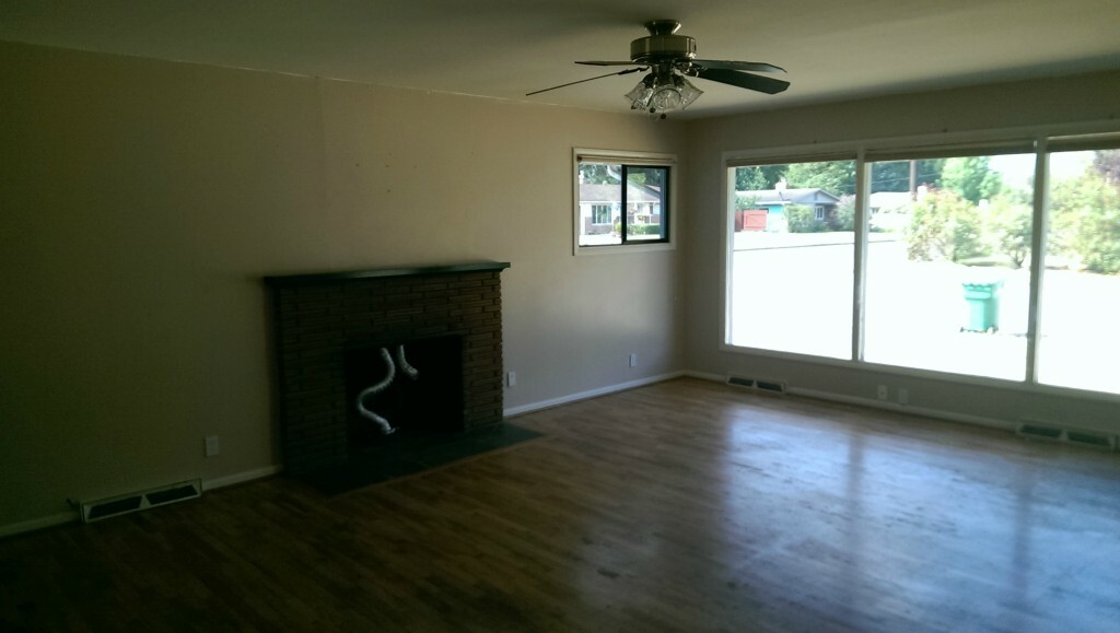 Property Photo: 403 N Clara St WA 98223