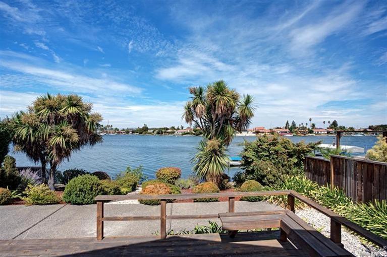 Property Photo: 163 Del Oro Lagoon CA 94949