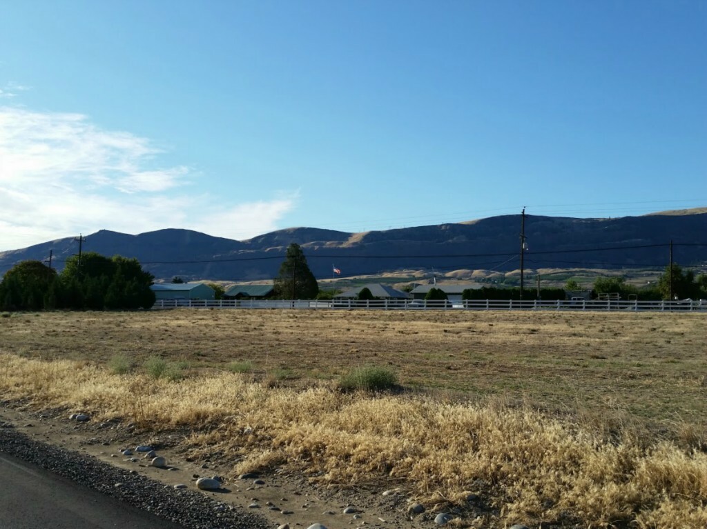 Property Photo: 2976 Martin Place WA 98802