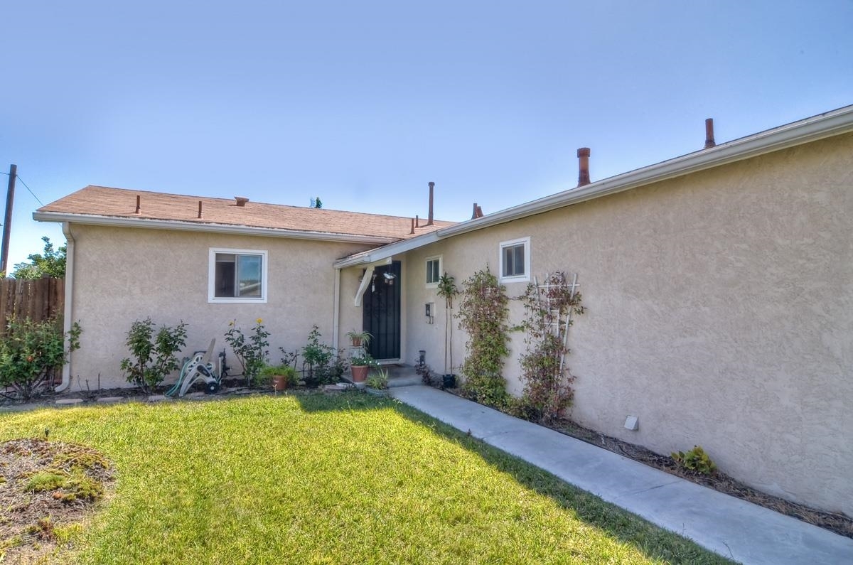 Property Photo:  6991 Wheatley Street  CA 92111 