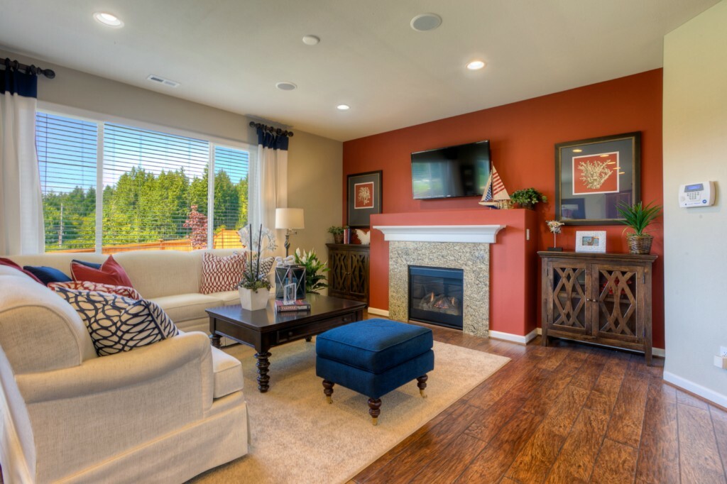 Property Photo:  515 Birchwood Dr SW 131  WA 98502 