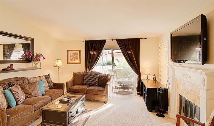 Property Photo: 9414 Twin Trails Dr # 201 CA 92129