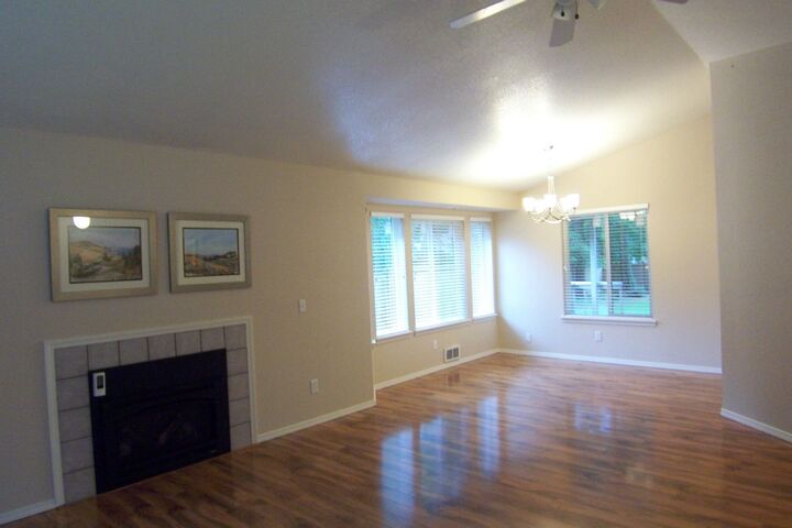 Property Photo: 3809 68th Ave Ct NW WA 98335