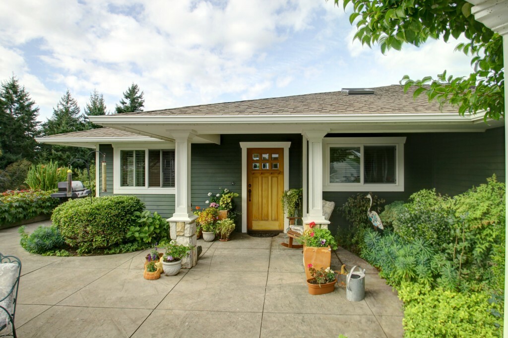 Property Photo:  3902 12th St  WA 98221 