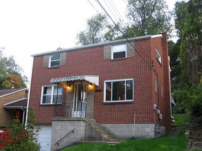Property Photo: 334 Sprucewood PA 15210