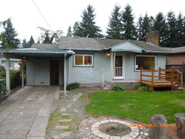 Property Photo:  812 Baird Ave  WA 98290 