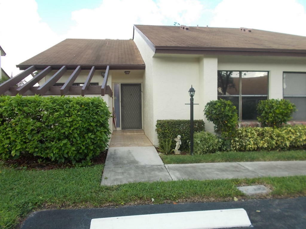 Property Photo:  3583 Willa Way A  FL 33467 