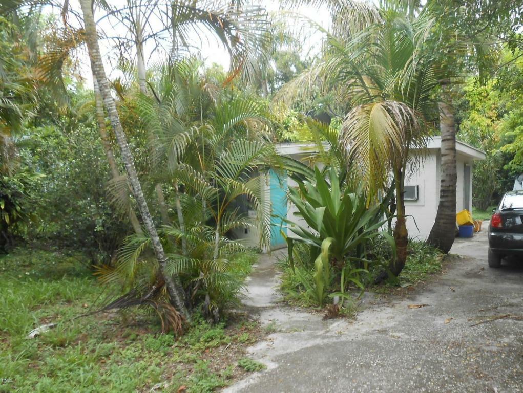 Property Photo: 479 67th Terrace N FL 33413