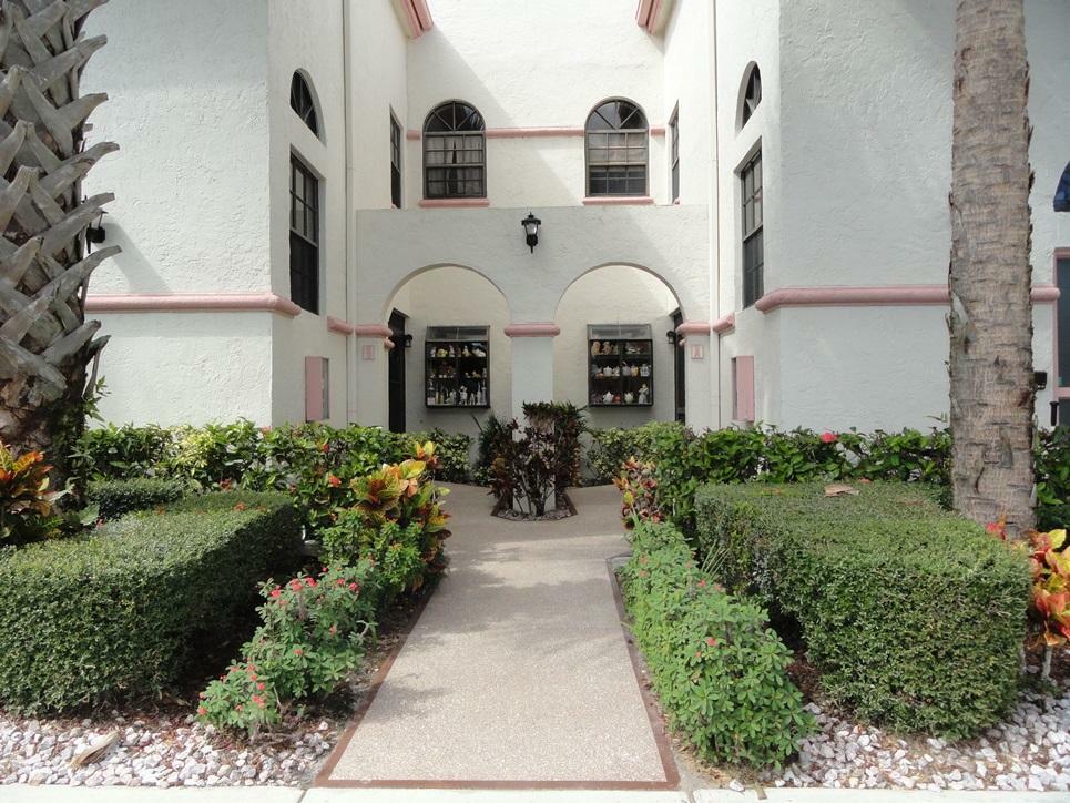 Property Photo: 5172 Floria Drive Apt A FL 33437