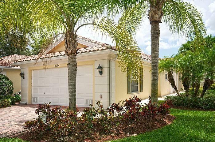 Property Photo:  8024 Montserrat Place  FL 33414 