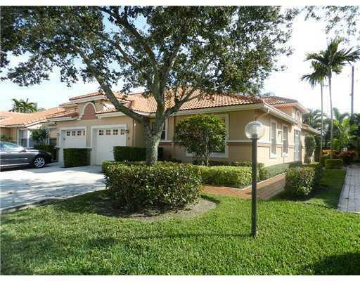 Property Photo:  9880 Summerbrook Terrace D  FL 33437 