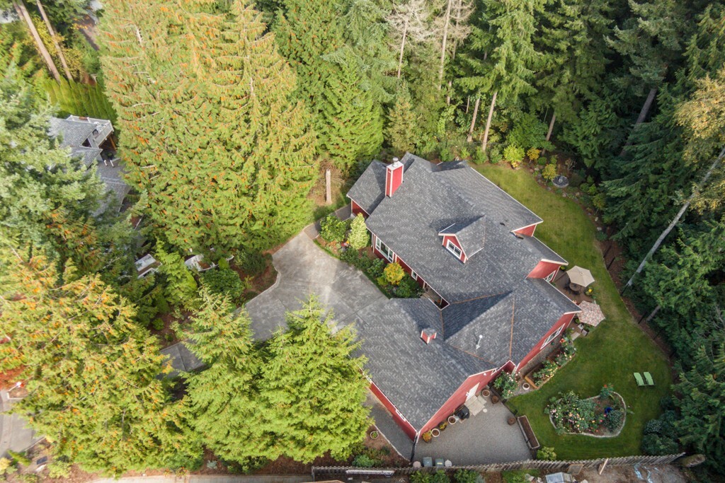 Property Photo:  3319 Iowa Dr  WA 98229 