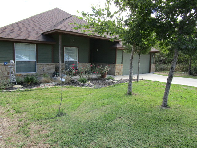 Property Photo:  595 Keanahalululu Lane  TX 78602 